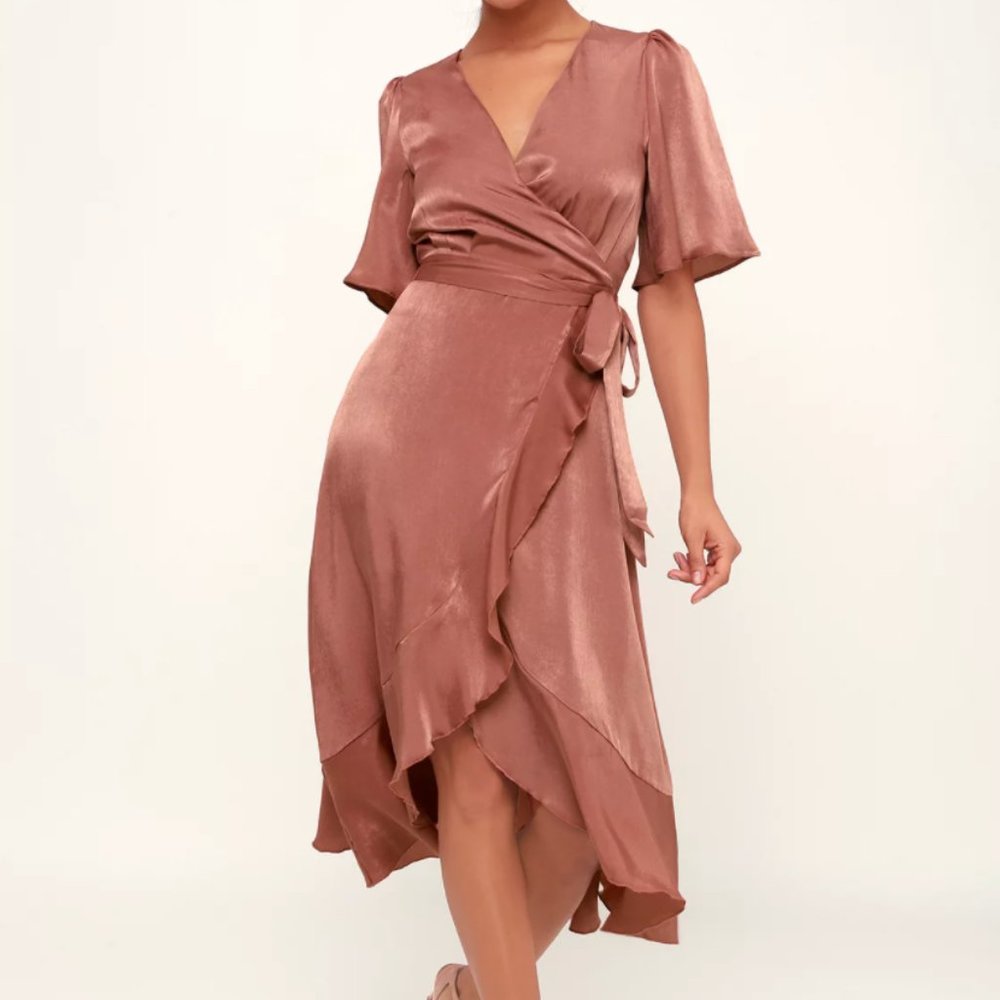 NWT Lulus Wrapped Up In Love Satin Wrap Dress midi